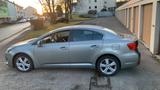 Toyota Avensis 2,0-l-D-4D - - Toyota Avensis mit Diesel-Antrieb: 2.0