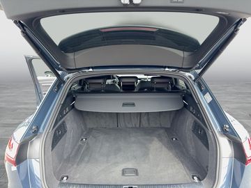 Audi Q8 e-tron - 12