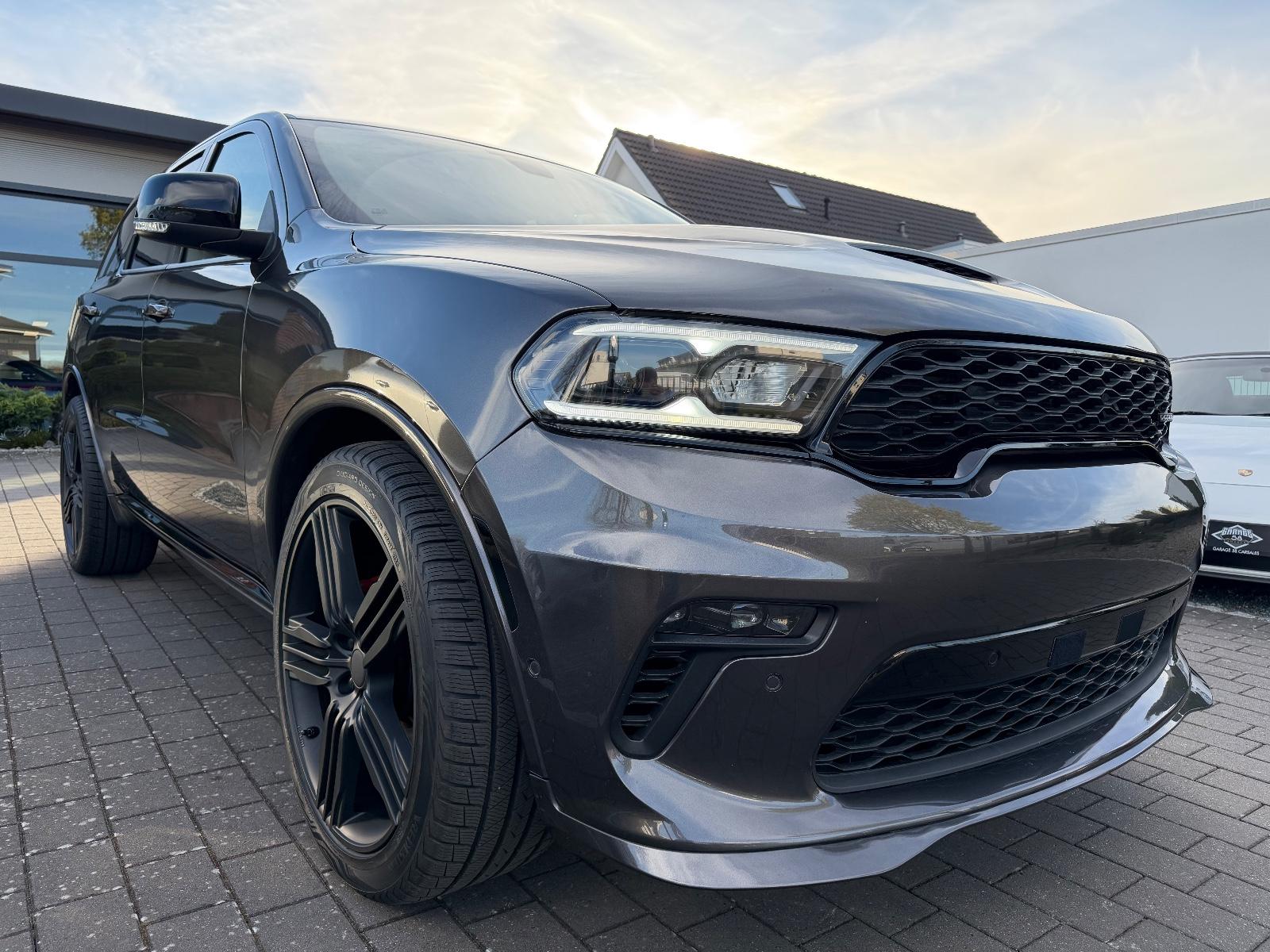 Dodge Durango 5.7 V8 Hemi 4x4/Facelift/7Sitzer/22-Zoll