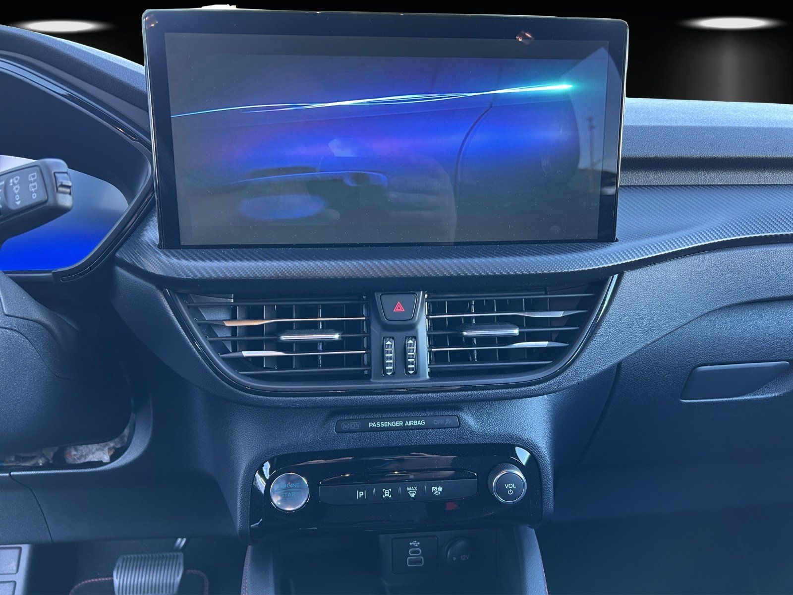 Fahrzeugabbildung Ford Kuga ST-Line FHEV Winter P. LM 19Z 360 Kamera