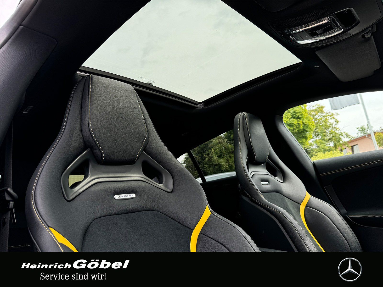 Fahrzeugabbildung Mercedes-Benz CLA 45 S SB MODELLPFLEGE*BURMESTER*PANO*MEMORY*