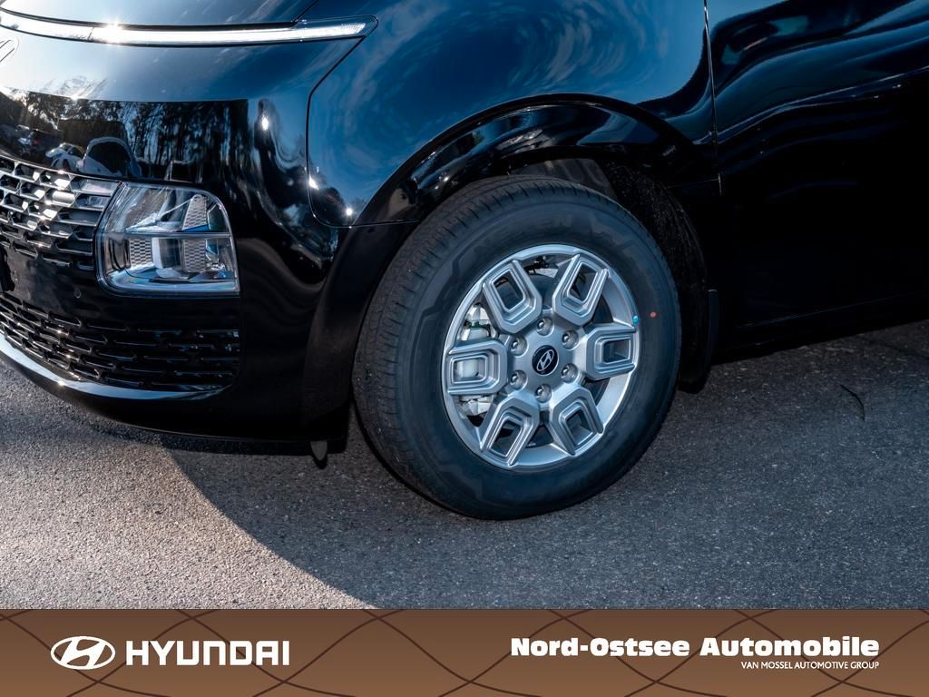 Fahrzeugabbildung Hyundai STARIA HEV 9-Sitzer Trend Easy-Access-Paket