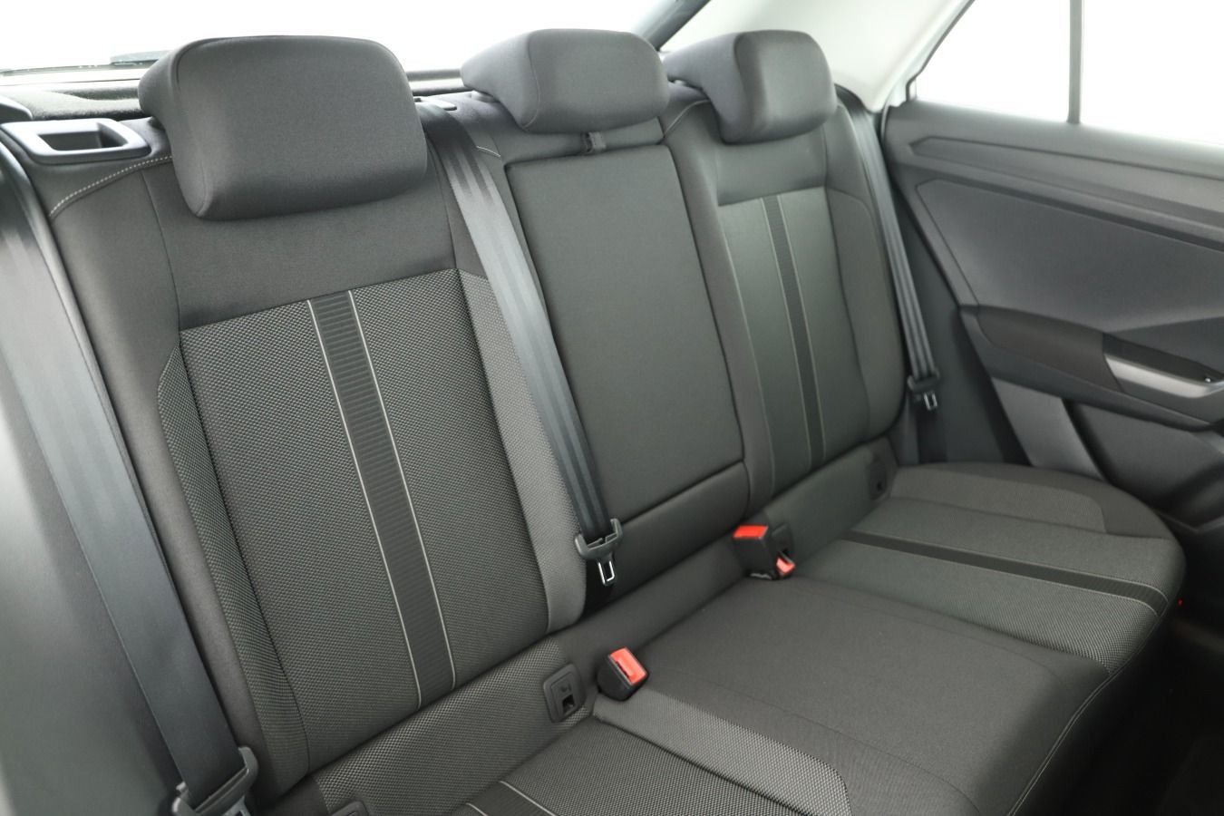 Volkswagen T-Roc - Bild 7