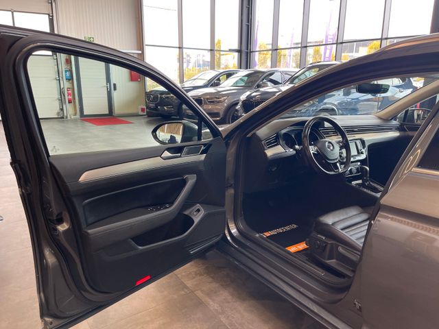Volkswagen Passat Variant Highline BMTStart-Stopp *AHK*SHZ