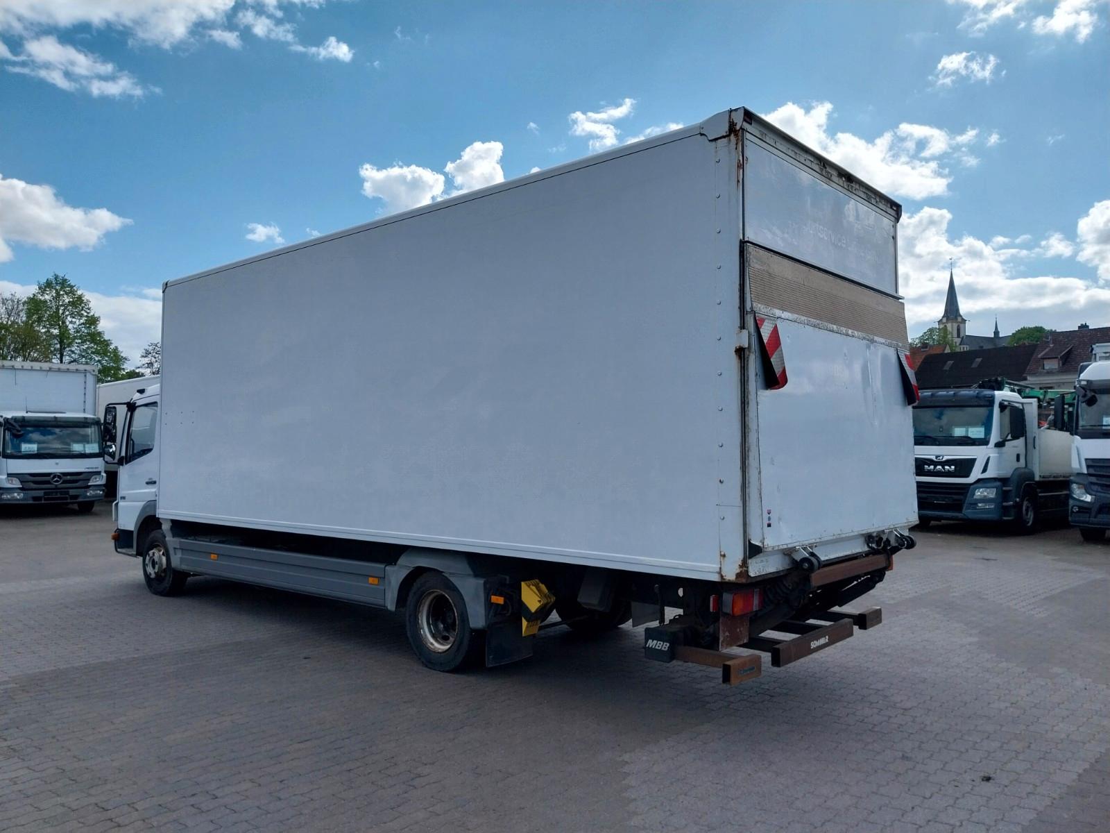 Mercedes-Benz Atego 818, geschl. Kasten, Sommer-Aufbau