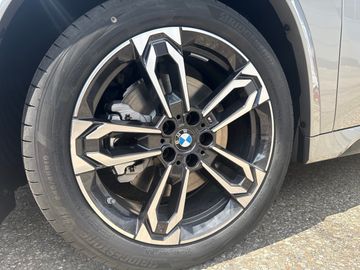 BMW X1 xDrive30e M Sportpaket Head-Up HK HiFi DAB
