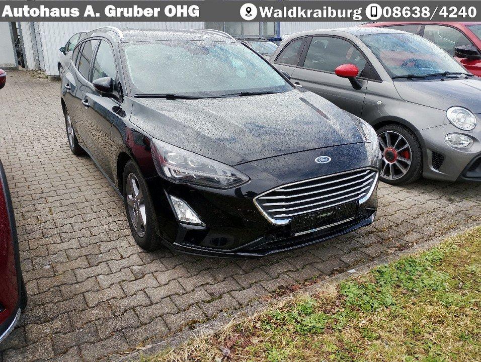 Ford Focus Turnier Navi+LED+8fach+PDC+Sitzhzg