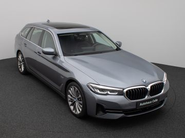 Fahrzeugabbildung BMW 530e xD Pano Kamera DAB HiFi Adapt. Fahrwerk 19"