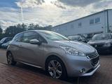 Peugeot 208 Allure*AUTOMATIK*NAVI*1.HAND - Peugeot 208: Allure