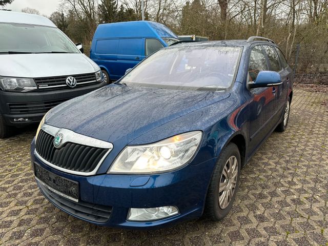 Skoda Octavia 2.0TDI Elegance/Teilleder/ST.Heizung/AHK