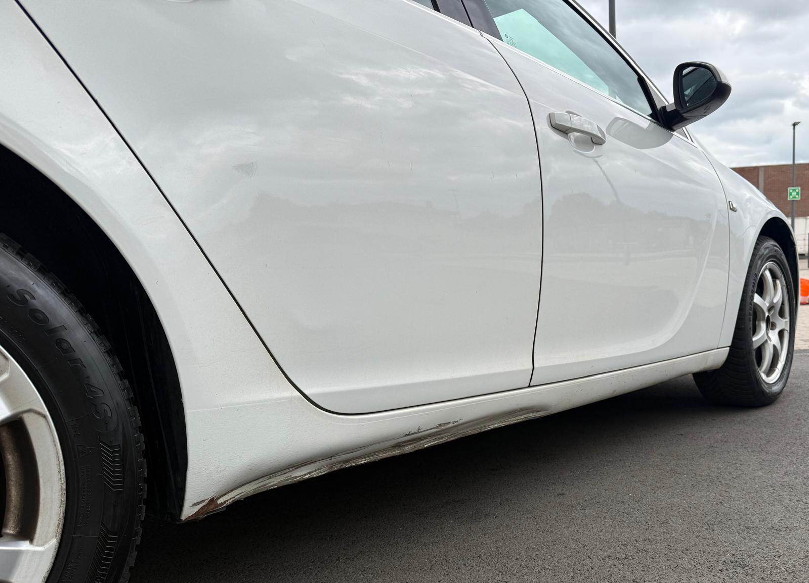 Opel Insignia 2012 — photo 24