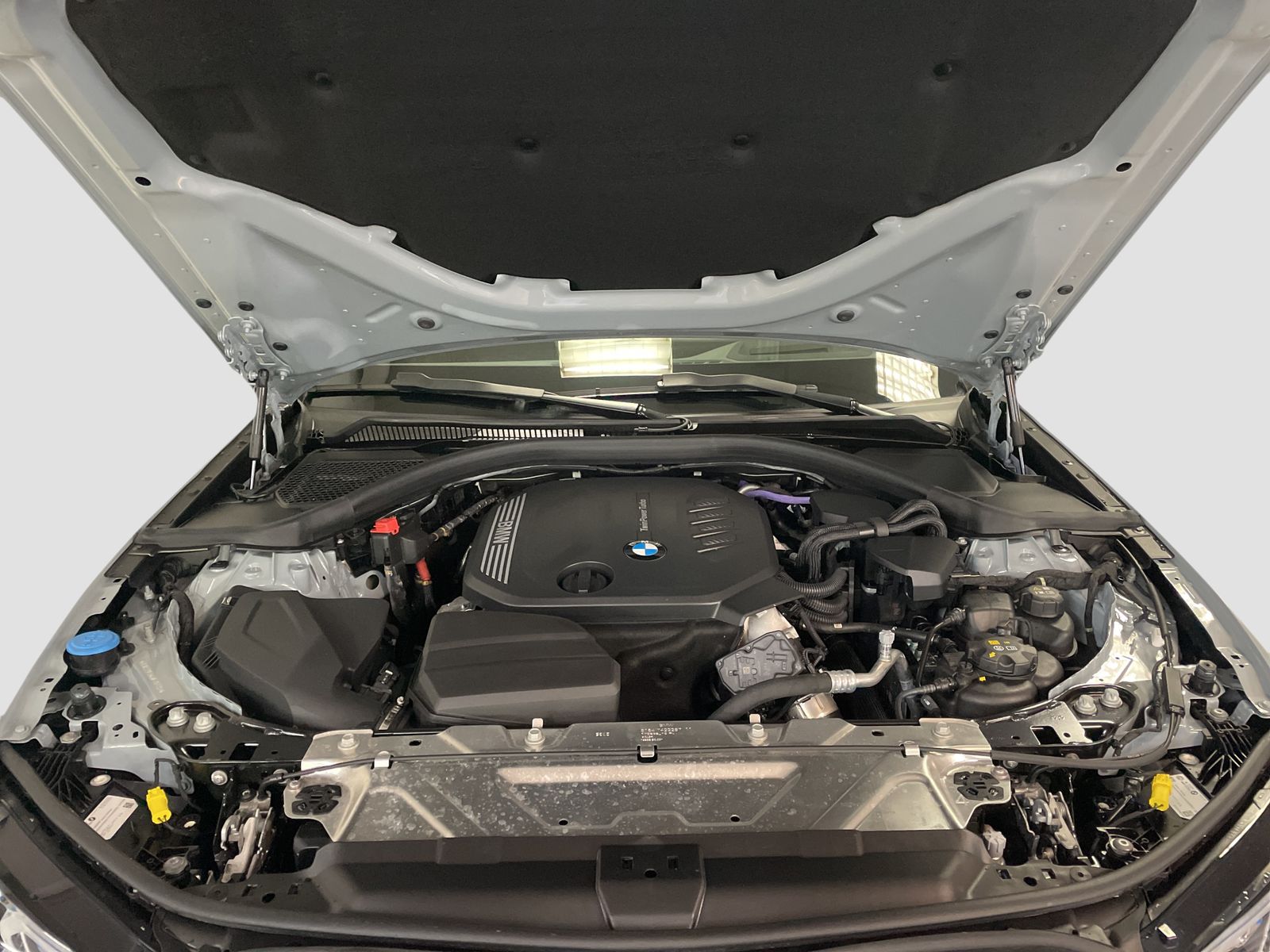 BMW 320 - Bild 15
