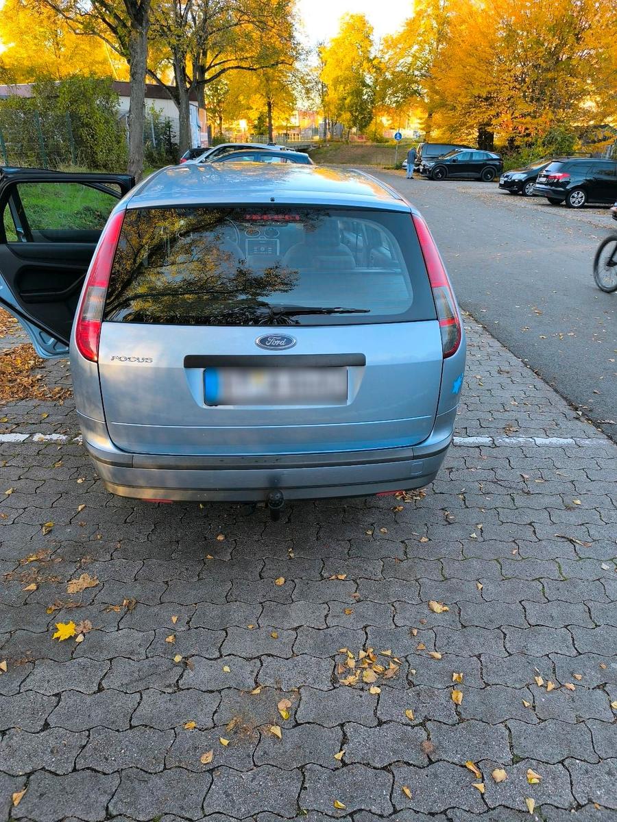 Ford Focus 2006 — photo 7