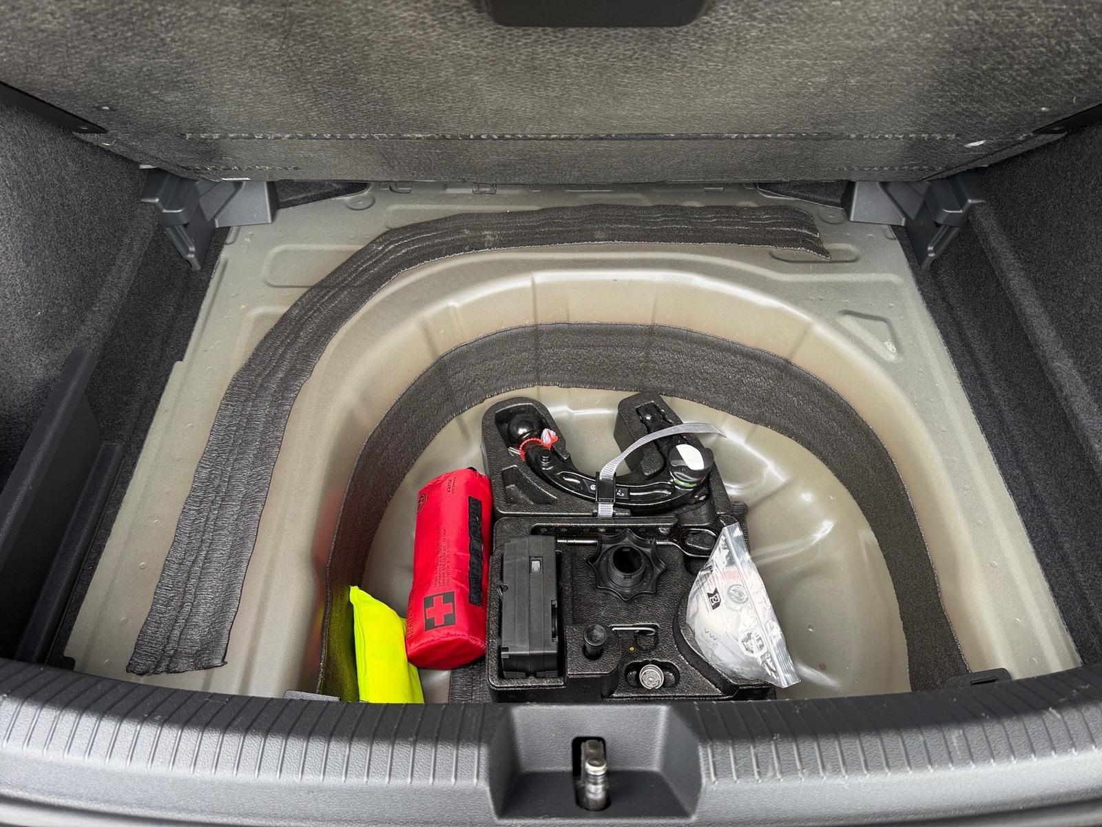 Volkswagen Taigo 1.0 TSI AHK.Rückfahrkamera.LED.APP, миниатюра 14