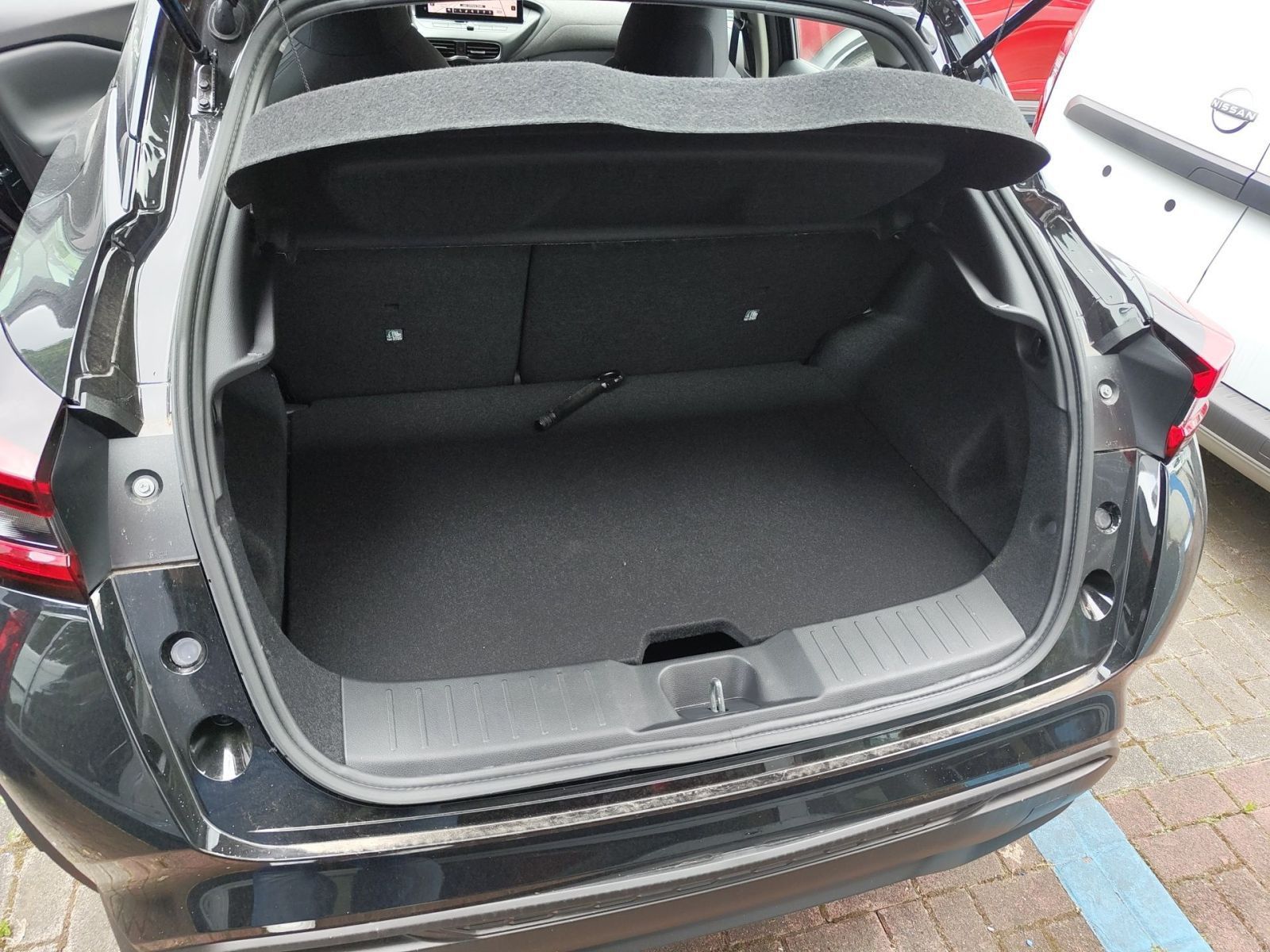 Fahrzeugabbildung Nissan Juke Acenta 114 PS DCT *NAVI*KLIMA*SITZHZG*TEMPO