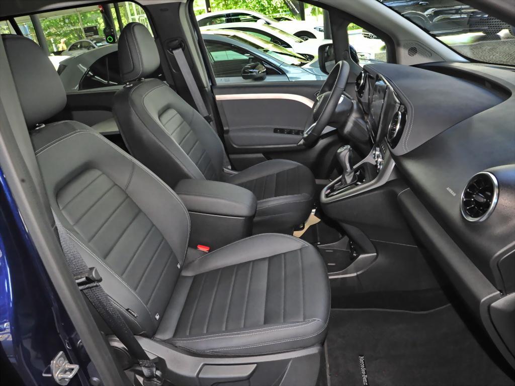 Mercedes-Benz T 180 PROGRESSIVE MBUX KAMERA 7 SITZE KLIMAAUTO