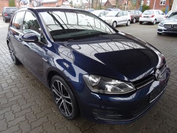 Volkswagen Golf VII Lim. Cup BMT*Klima*18-Zoll*Shz*