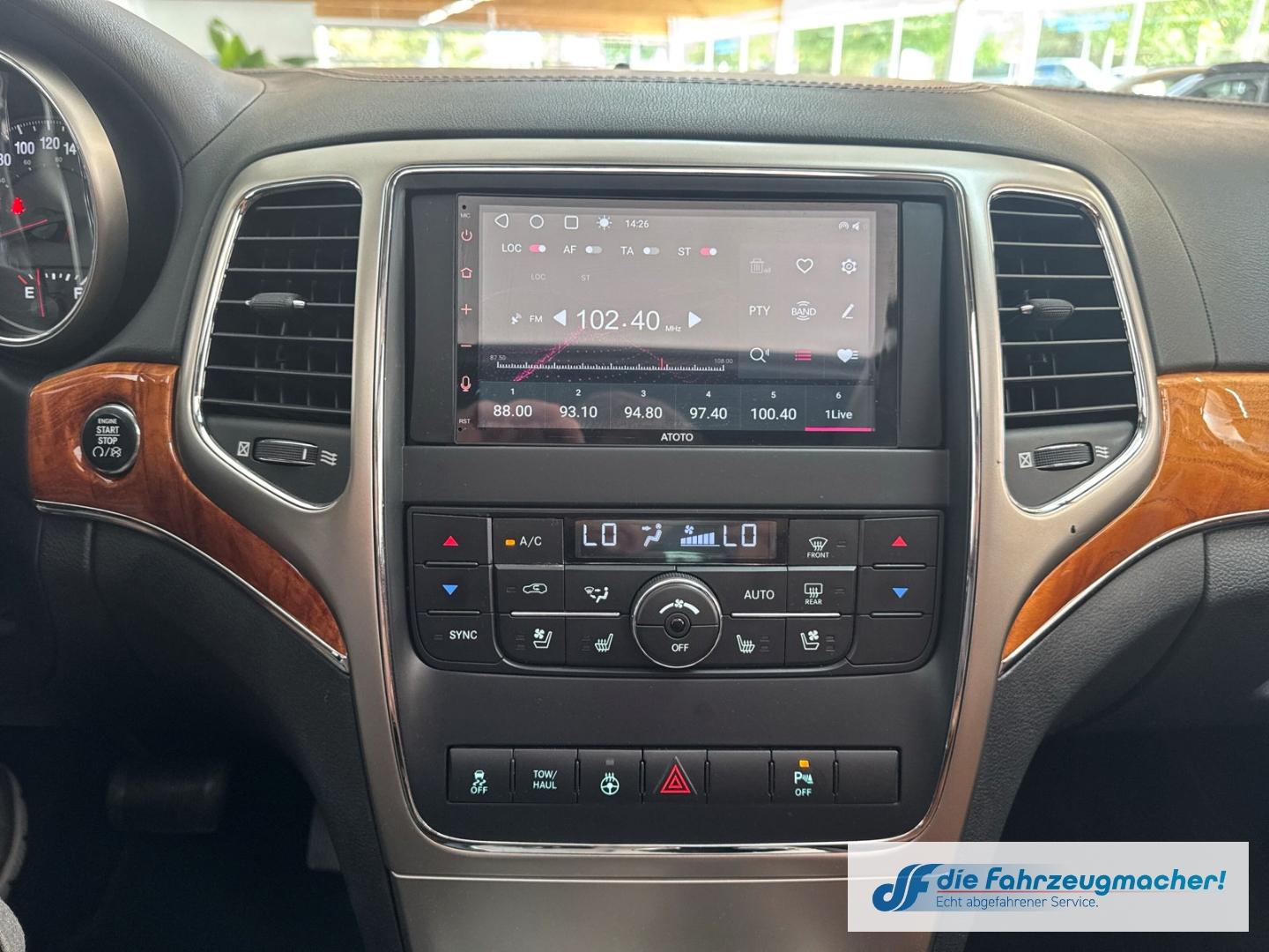 JEEP GRAND CHEROKEE 5.7 V8