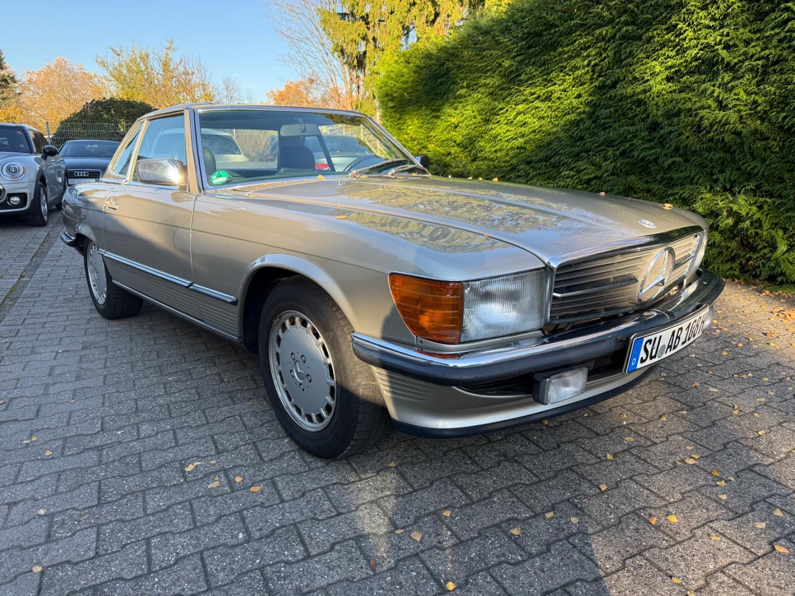 Mercedes-Benz SL 300 Cabrio / Hardtop / Stoffverdeck / DE