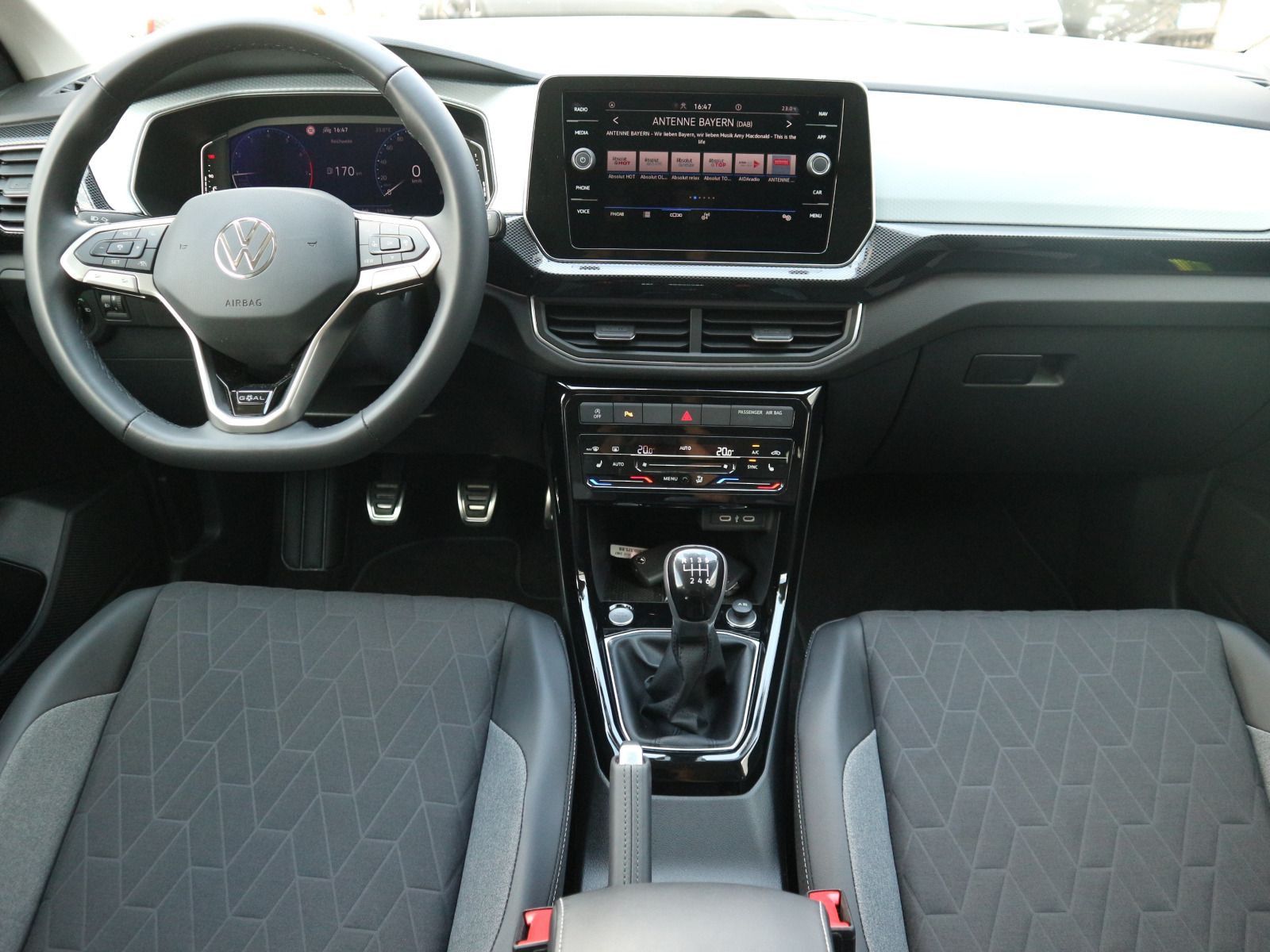 Volkswagen T-Cross - Bild 14