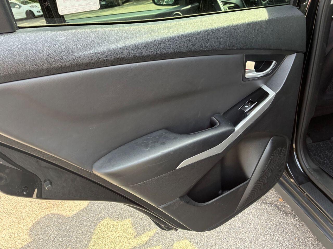 SsangYong Korando 2015 — photo 12
