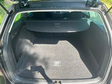 Volkswagen Passat Variant - 7
