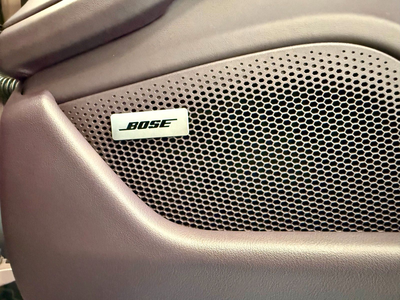 Fahrzeugabbildung Porsche Taycan Performance/HeadUP/SportDesign/APPROVED
