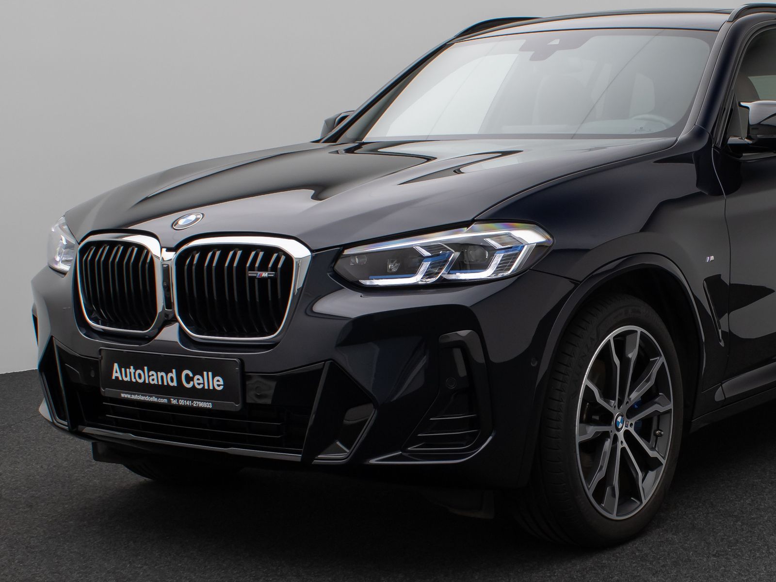 Fahrzeugabbildung BMW X3 M40d Panorama Laser 360°HUD DAB H/K 20Zoll