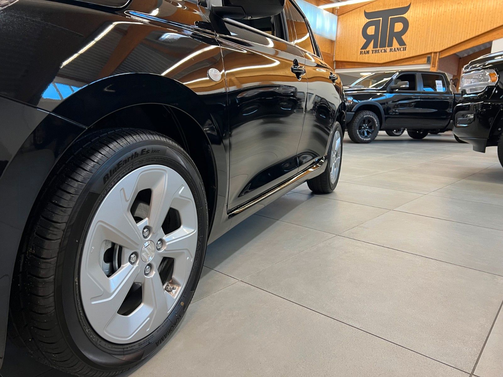 Fahrzeugabbildung Suzuki Swift Comfort *NEW2024*