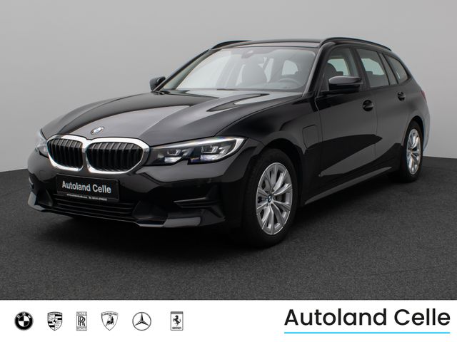 BMW 330e Kamera DAB CockPitPr DrivAssis Alarm Sport
