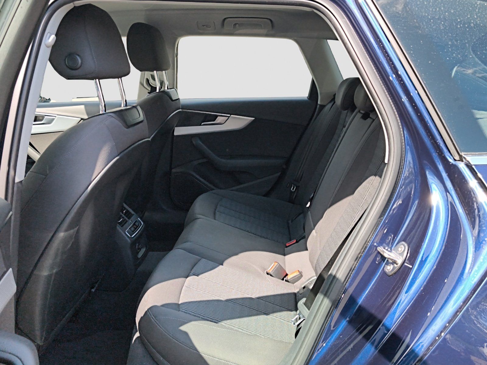 Audi A4 Avant design 40 TDI S tronic quattro design N foto 15