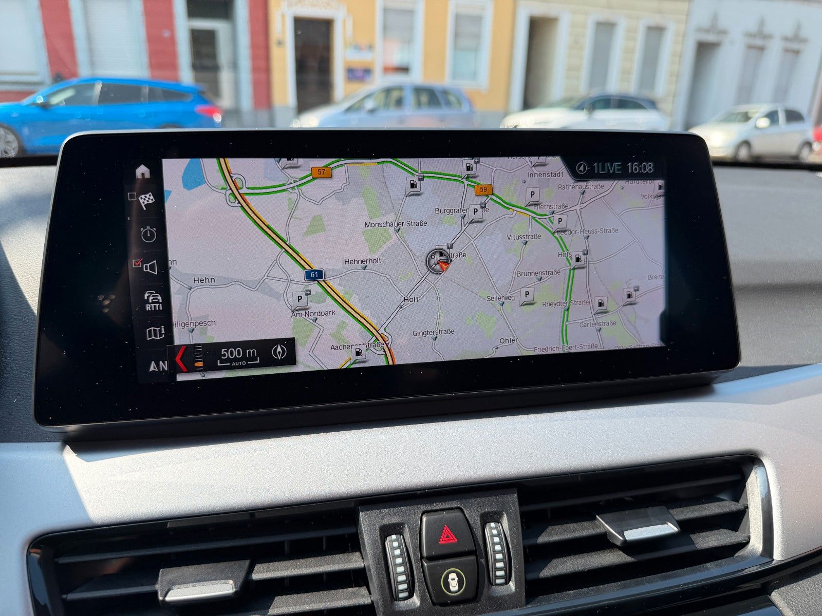 Fahrzeugabbildung BMW X1 xDrive 20 d 1.HD HUD AHK AUTOMATIK LED KAMERA