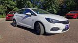 Opel Astra 1.4T AT 120 Jahre LED+Klimaautomatik - Opel Astra: Weiß, J