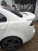 Mitsubishi Lancer 1.5 - - Mitsubishi Lancer mit Benzin-Antrieb: Limousine