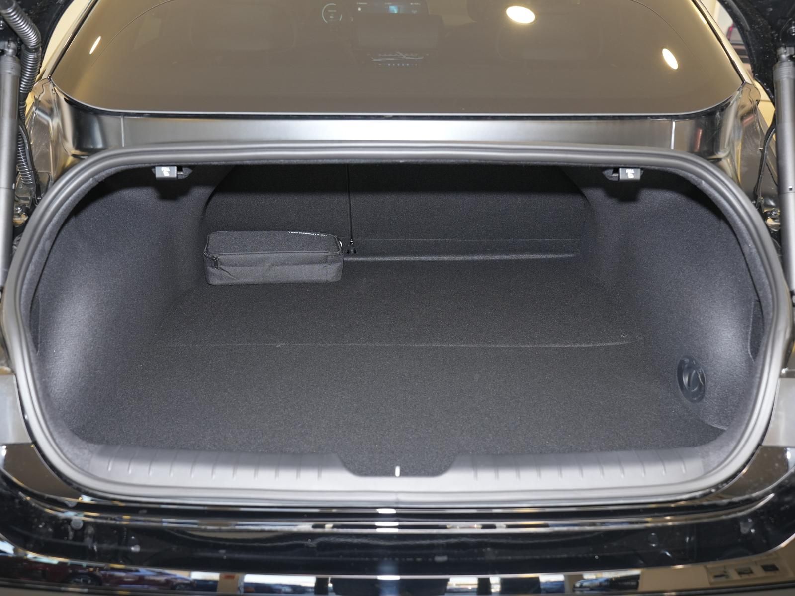 Hyundai IONIQ 6 - Bild 11