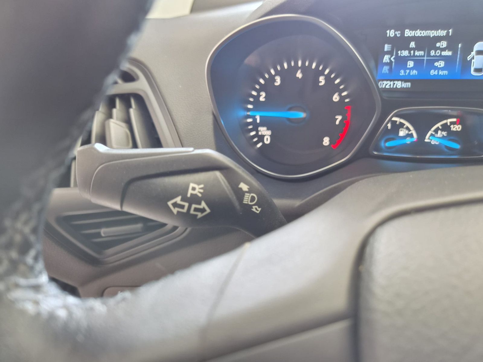 Fahrzeugabbildung Ford Kuga Cool & Connect / NAVI /