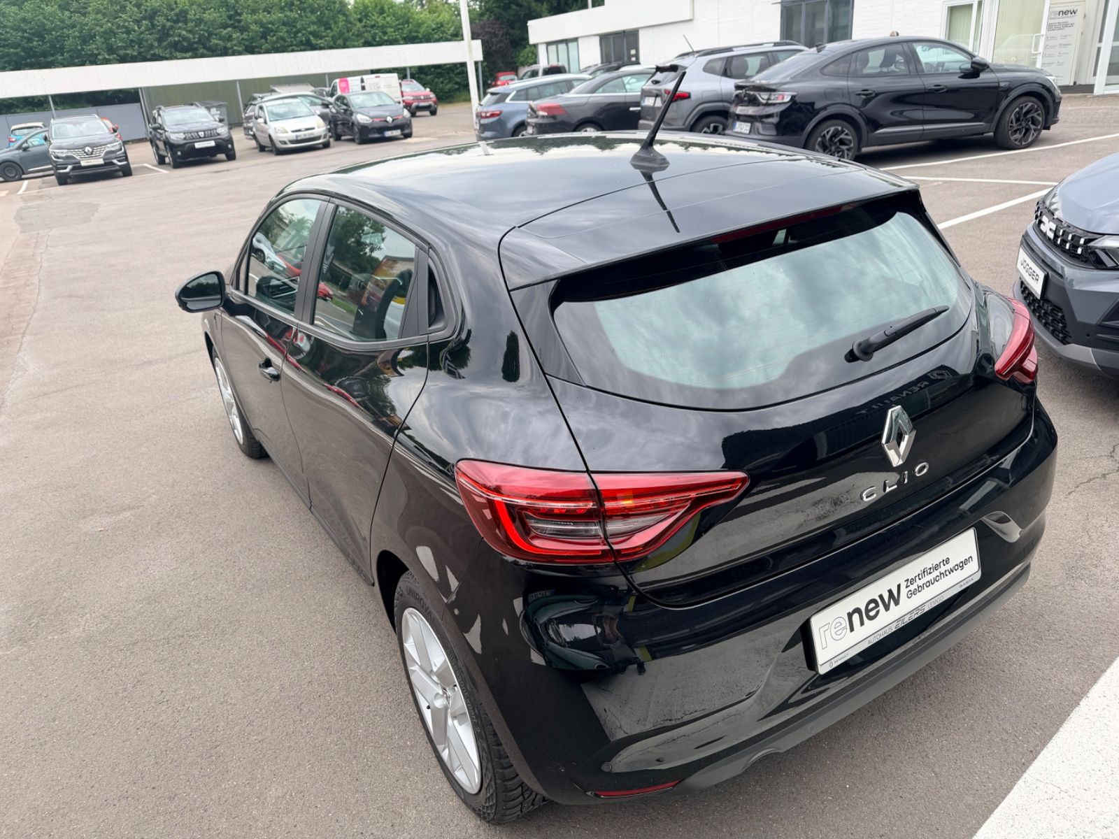 Fahrzeugabbildung Renault Clio V Zen