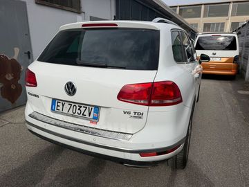 Volkswagen Touareg - 3