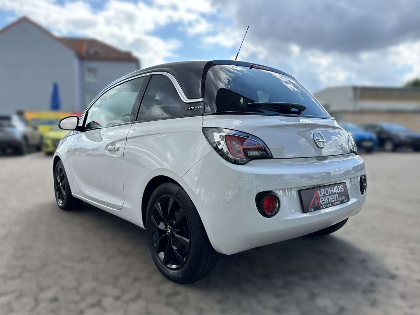 Fahrzeugabbildung Opel Adam Unlimited 1.4 Klimaautom SHZ LenkradHZG Tem