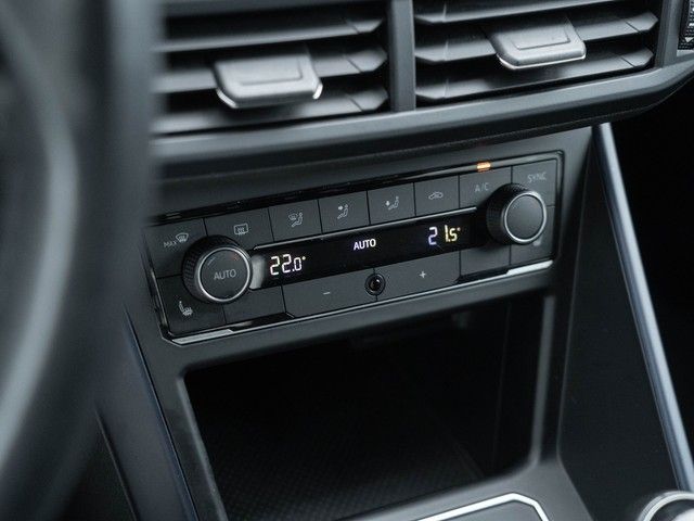 Polo United Navi Winter- + Sitzkomfort-Paket