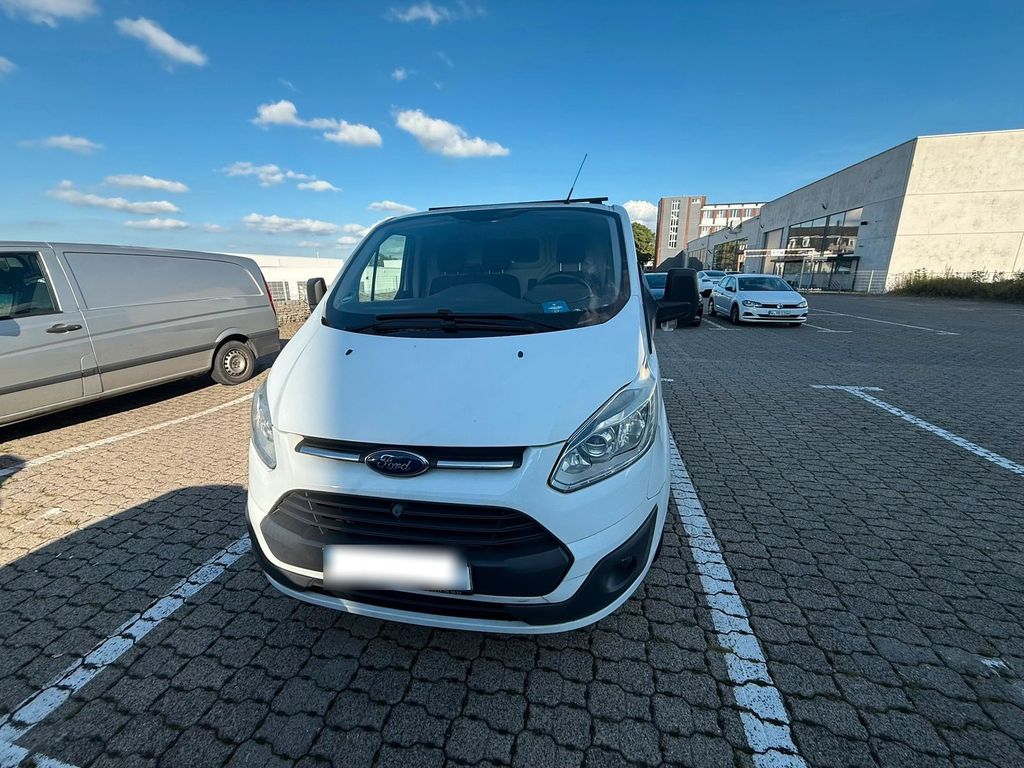 Image of Ford Transit Custom