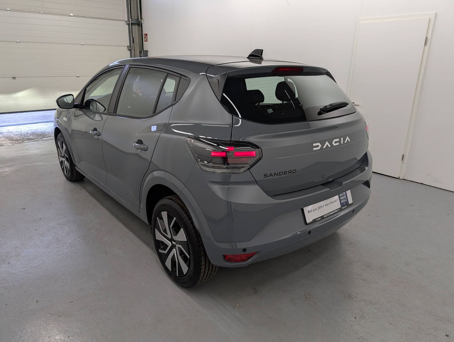 DACIA Sandero  Expression TCe 100 Kamera Media Display – Bild 2