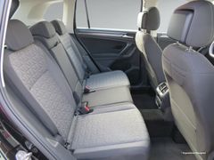 VW Tiguan 2.0 TDI Life DSG LED Navi Ahk Rfk ACC 17' VW Tiguan 2.0 TDI Life DSG LED Navi Ahk Rfk ACC 17'