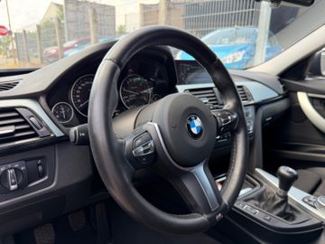 BMW 320 - 11