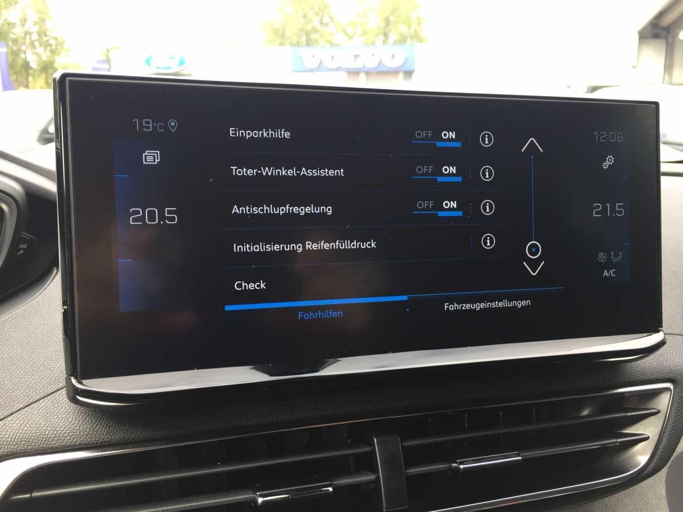 Peugeot 3008 GT AUTOMATIK, BLIS, LED, R-Kamera uvm.