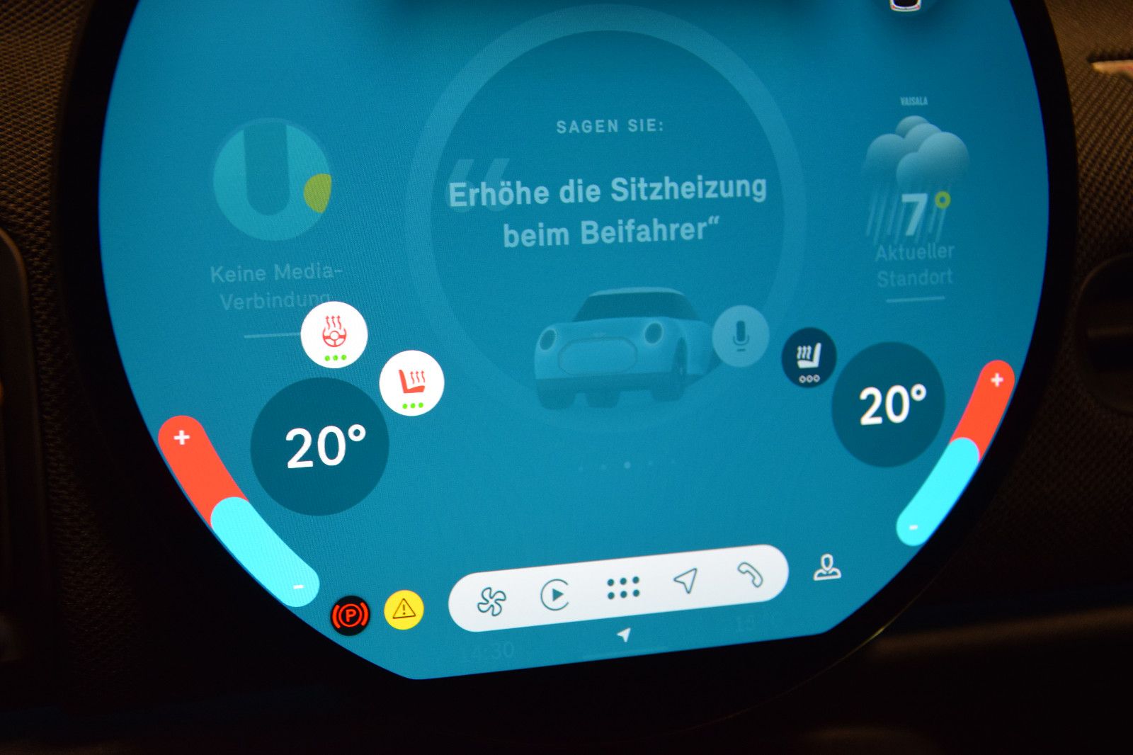 Fahrzeugabbildung MINI Cooper C John Cooper Works Trim HuD Pano 18 Zoll