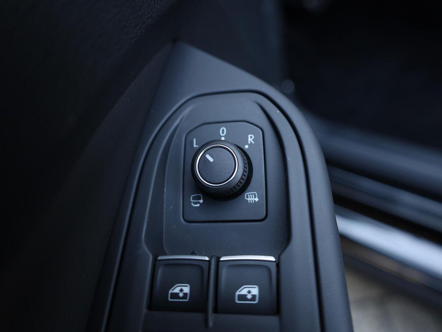 Volkswagen Golf GTE 1.5 eHybrid 272PK Panodak leder 3, миниатюра 28