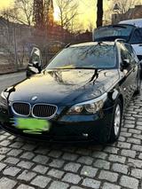 BMW 525i Touring Automatik  Leder, Navi, ... - BMW 525 aus 2005: Kombi