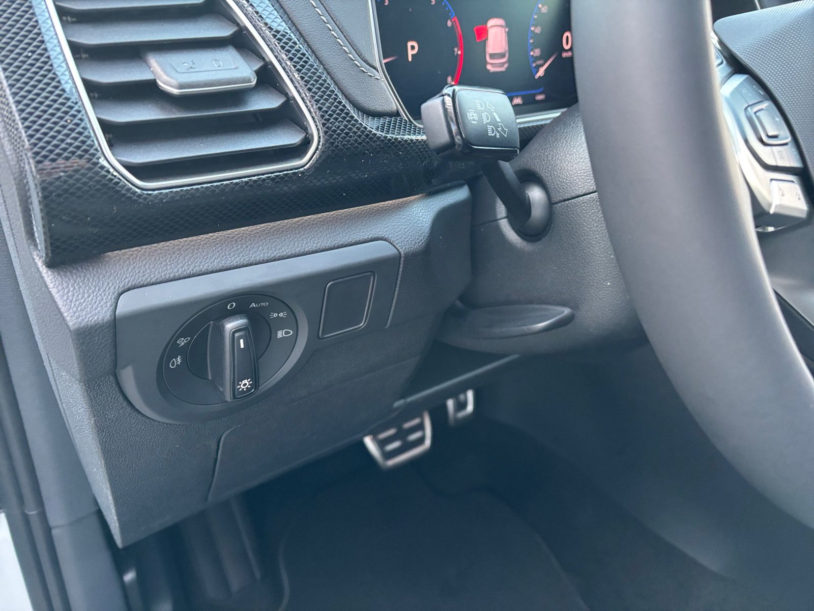 Volkswagen T-Cross - Bild 13