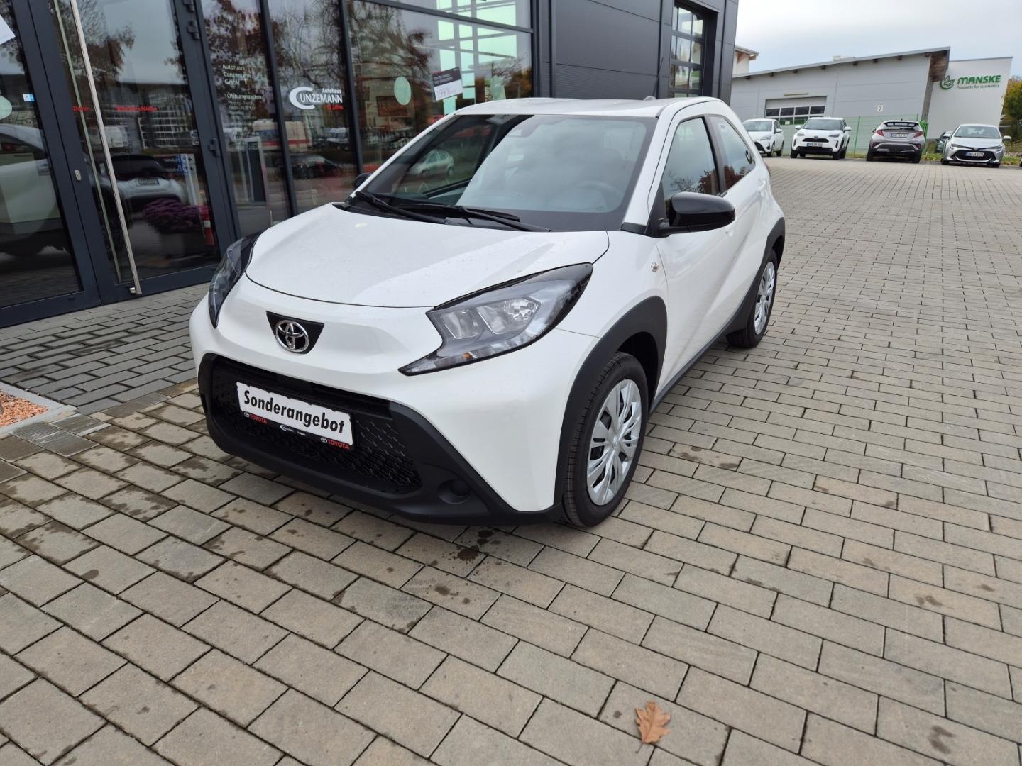 Toyota Aygo X 1.0 l Benziner Automatik Business Edition